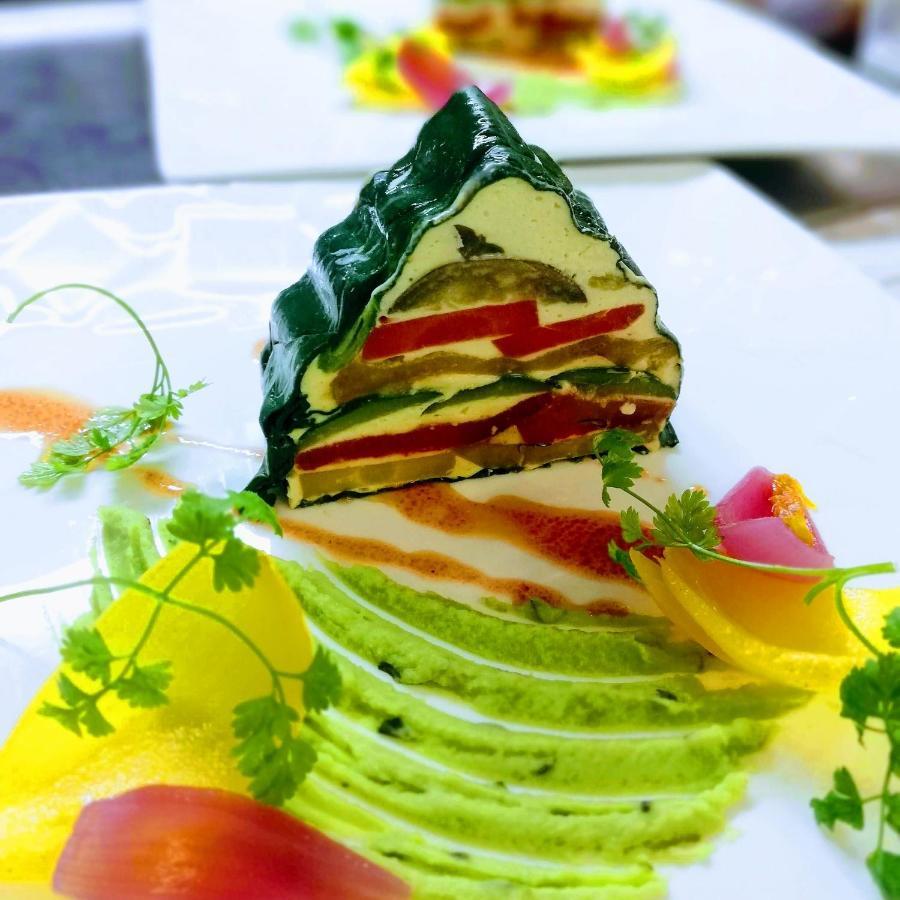 Logis Hotel Restaurant L'Oree Des Bois La Breille-les-Pins Екстер'єр фото
